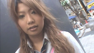 货车司机边境工作很累~找了个桑拿小妹全套服务~