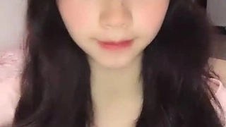 液体午餐:Gabi Conkey在激烈的性爱后吞下精液