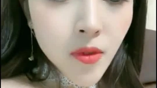 在宿舍和漂亮厂妹啪啪她居然这么骚